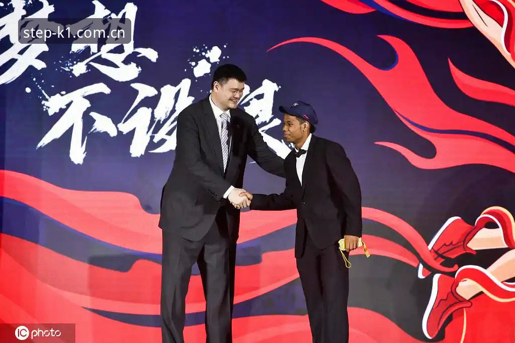 揭秘2026选秀夜最大变局：状元悬念背后，藏着多少人的认知误区？